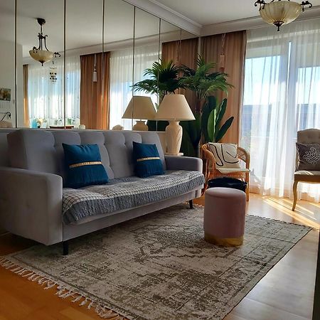 Unique Beige & Gold Apartments Колобжег Экстерьер фото